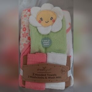 Dream Hooded Towel Set